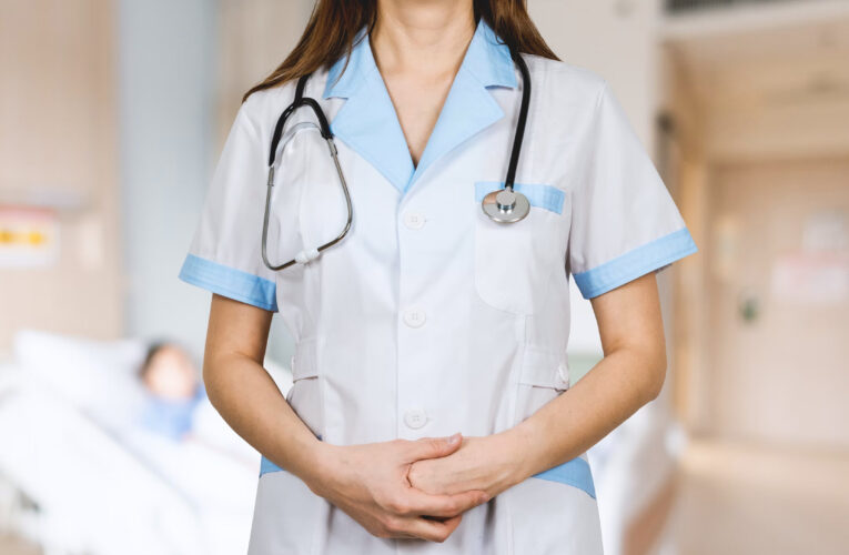 Löner för sjuksköterskor 2022: Hur mycket kommer sjuksköterskor att tjäna?